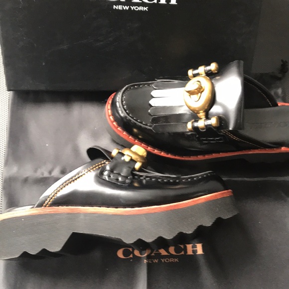 Size 7 Coach Turnlock Creeper Clogs (slides) - Picture 5 of 5